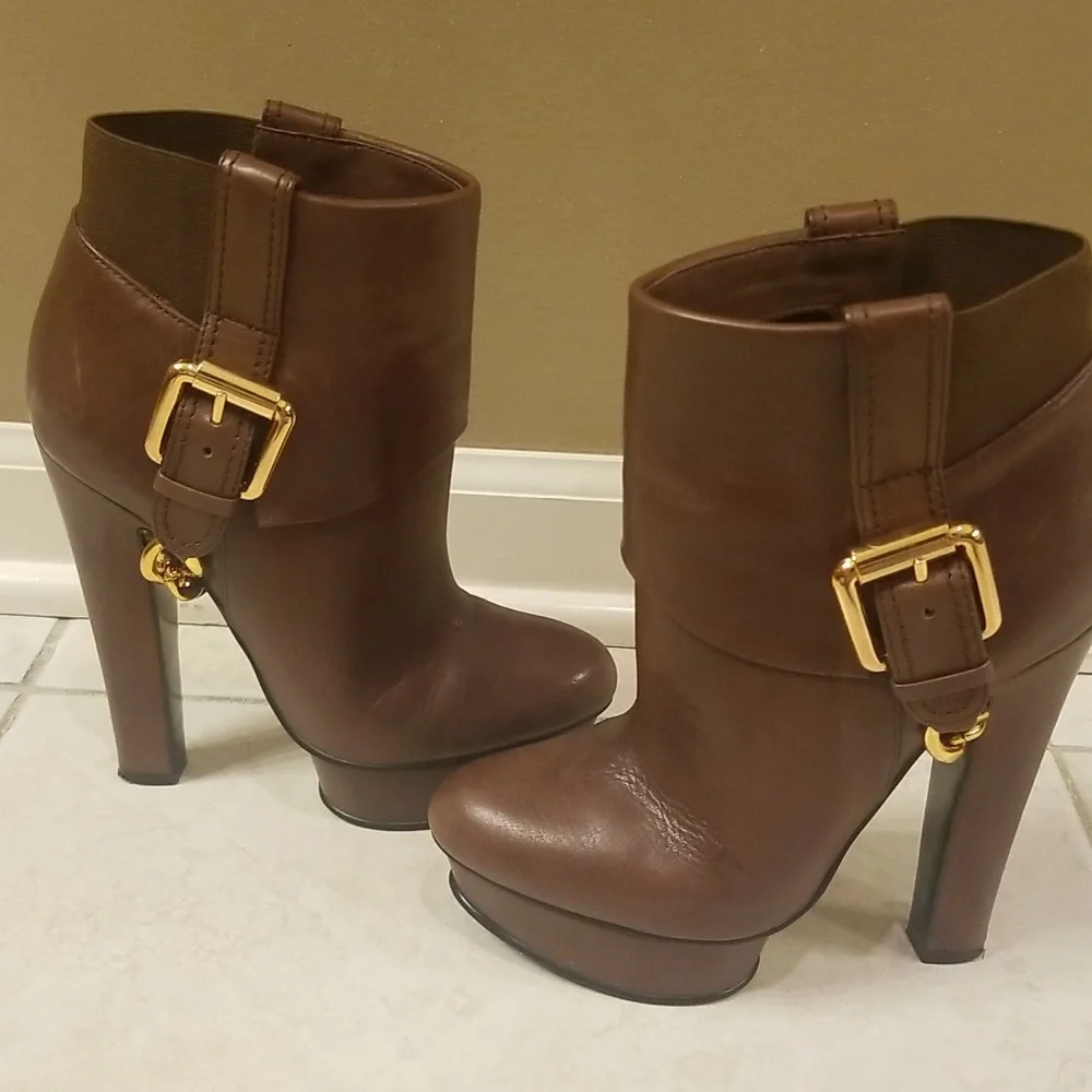 Donald J Pliner brown boots size 6.5M EUC...high heel sexy boots - Picture 12 of 16